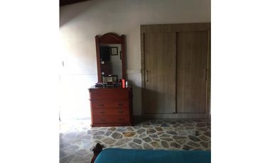 Casa Vivienda/Comercial en arriendo en Medellín Sector La Castellana