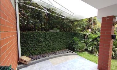 Casa Dúplex en Arriendo en Envigado  Bosque el Chuscal