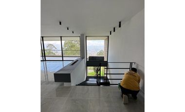 Casa en Arriendo Envigado Sector Loma del Atravesado