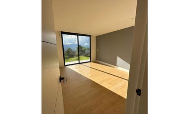 Casa en Arriendo Envigado Sector Loma del Atravesado