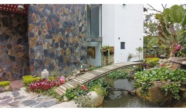 Casa Dúplex Amoblada en Arriendo Medellín Sector Poblado