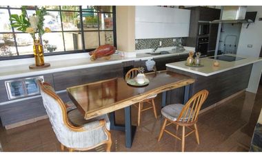 Casa Dúplex Amoblada en Arriendo Medellín Sector Poblado