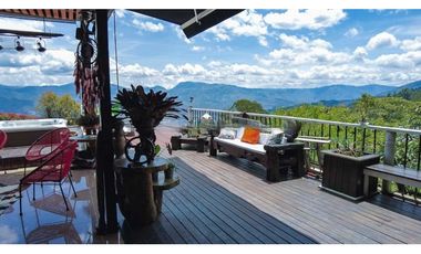 Casa Dúplex Amoblada en Arriendo Medellín Sector Poblado