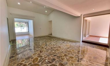 Casa Dúplex Independiente en Arriendo Poblado Sector Castropol