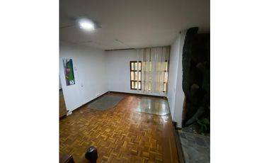 Casa Comercial en Arriendo Envigado Sector El Portal