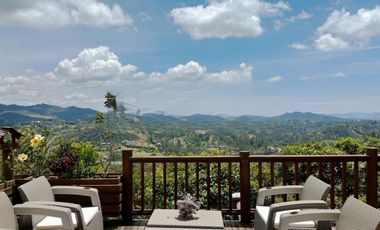 Casa Amoblado en Arriendo en Envigado Sector Loma del Escobero