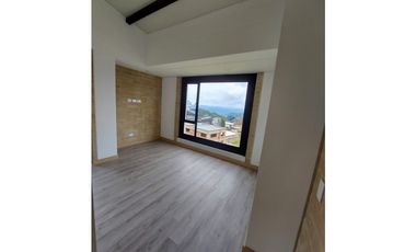 Casa en Arriendo Envigado Sector Loma del Escobero