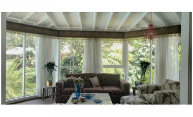 Casa Amoblada en Arriendo Envigado sector Loma del Chocho