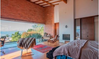 Casa Amoblada/Sin amoblar en Medellín Sector Palmas