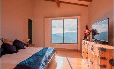 Casa Amoblada/Sin amoblar en Medellín Sector Palmas