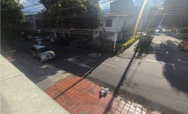 Casa Comercial en Arriendo Medellín Sector Los Colores