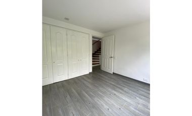 Casa Duplex en Arriendo Medellín Sector loma del chocho