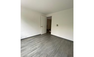 Casa Duplex en Arriendo Medellín Sector loma del chocho