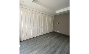 Casa Duplex en Arriendo Medellín Sector loma del chocho