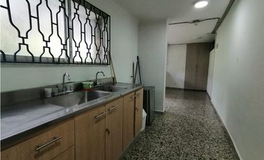 Casa Comercial en Arriendo Medellin Sector Lalinde