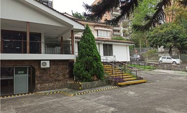 Casa Comercial en Arriendo Medellin Sector Lalinde
