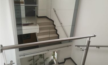 Casa en Arriendo Envigado Sector Loma del Escobero