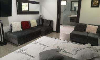 Casa Amoblada en Arriendo Envigado Sector Loma del Escobero