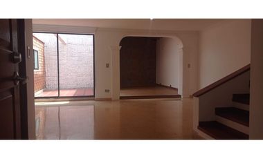 Casa en Arriendo Envigado Sector La Sebastiana