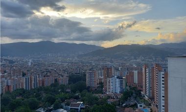 Apartamento en Arriendo Envigado Sector Loma del Esmeraldal