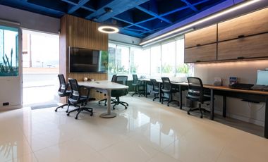 Venta de oficina amoblada, sector del Tesoro