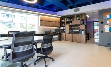 Venta de oficina amoblada, sector del Tesoro