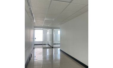Oficina en Arriendo Milla de Oro Medellín