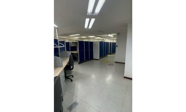 VENTA O AQUILER OFICINA EN MEDELLIN SECTOR ESTADIO