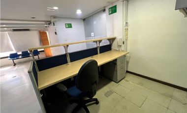 VENTA O AQUILER OFICINA EN MEDELLIN SECTOR ESTADIO
