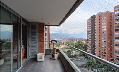 Apartamento en Arriendo Loma de Los Benedictinos Envigado