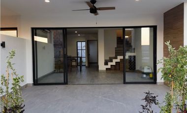 Casa Nueva en Venta estilo Moderno en Residencial en Xochitepec