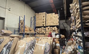 Se vende bodega industrial