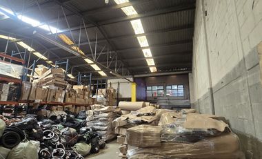 Se vende bodega industrial