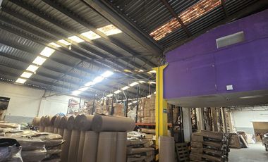 Se vende bodega industrial