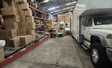 Se vende bodega industrial