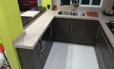 CASA EN VENTA CON ACABADOS DE LUJO EN  VALLE DE ARAGON