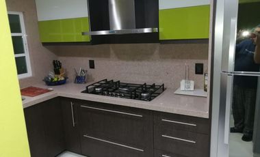 CASA EN VENTA CON ACABADOS DE LUJO EN  VALLE DE ARAGON