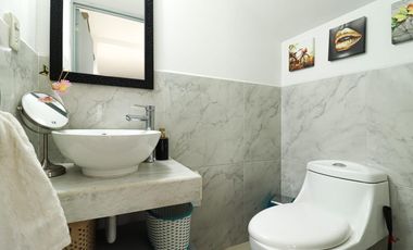 CASA MODERNA EN BURGOS VIG 24/7 ALBERCA Y JARDIN PRIVADO