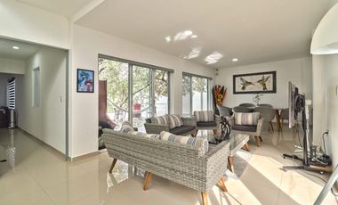 CASA MODERNA EN BURGOS VIG 24/7 ALBERCA Y JARDIN PRIVADO