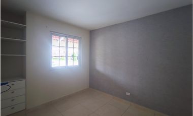 VENTA DE CASA EN PH RESERVA DE VERSALLES (OF)