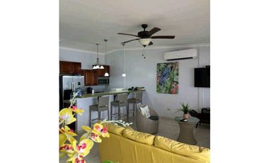 AlQUILER DE APARTAMENTO FRENTE AL MAR EN GORGONA, HERMOSO Y TRANQUILO