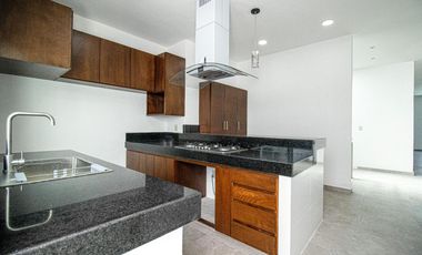 ESPECTACULAR CASA EN EXCLUSIVO FRACC EN BURGOS