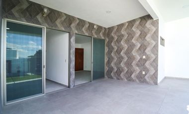 ESPECTACULAR CASA EN EXCLUSIVO FRACC EN BURGOS
