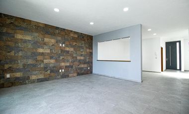 ESPECTACULAR CASA EN EXCLUSIVO FRACC EN BURGOS