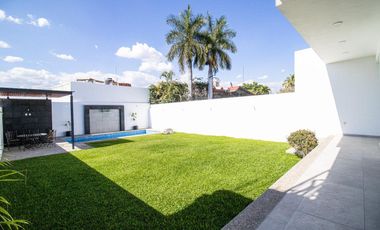ESPECTACULAR CASA EN EXCLUSIVO FRACC EN BURGOS