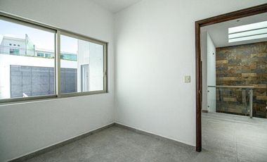 ESPECTACULAR CASA EN EXCLUSIVO FRACC EN BURGOS