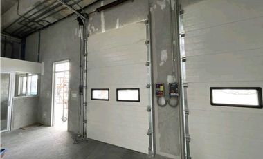 GALERAS A ESTRENAR  ALQUILER/VENTA PARQUE INDUSTRAL ZONA UNO JP