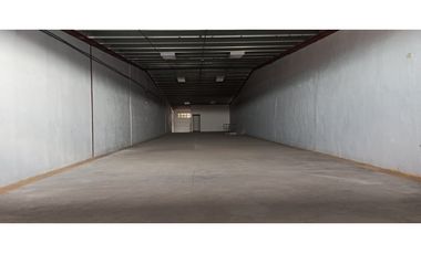 Amplia Bodega en Alquiler en Complejo Industrial en Juan Díaz  603 mt2