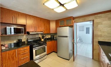 Se vende espectacular casa en Obarrio. (MM)