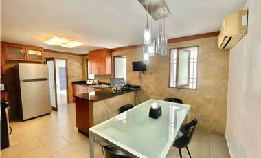 Se vende espectacular casa en Obarrio. (MM)
